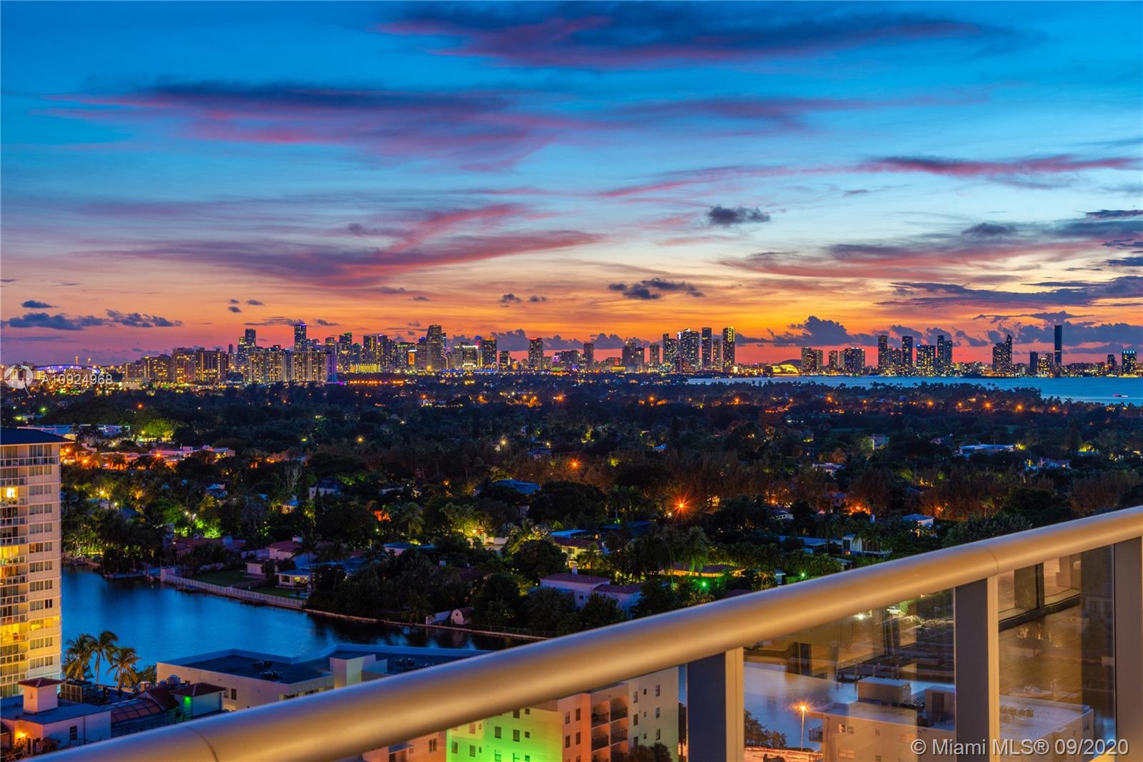 THE CARIBBEAN CONDO - Residential