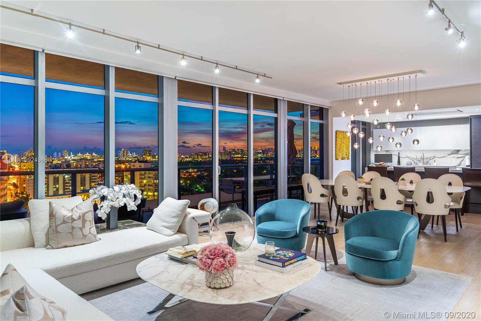 THE CARIBBEAN CONDO - Residential