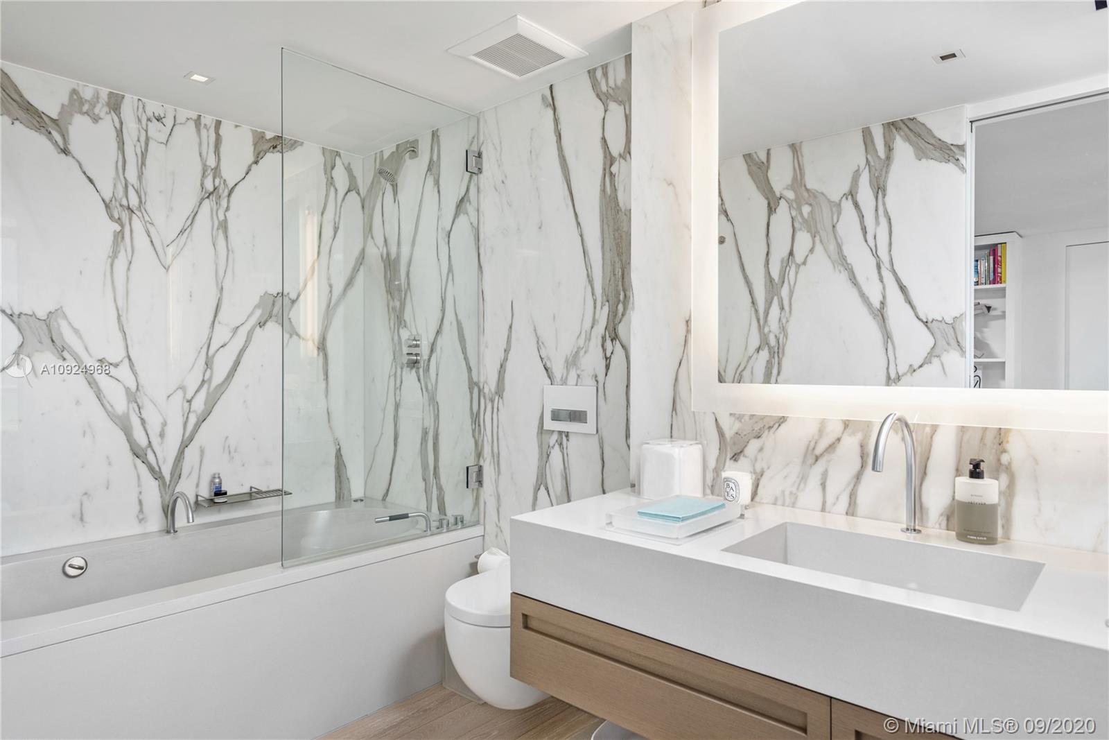 THE CARIBBEAN CONDO - Residential