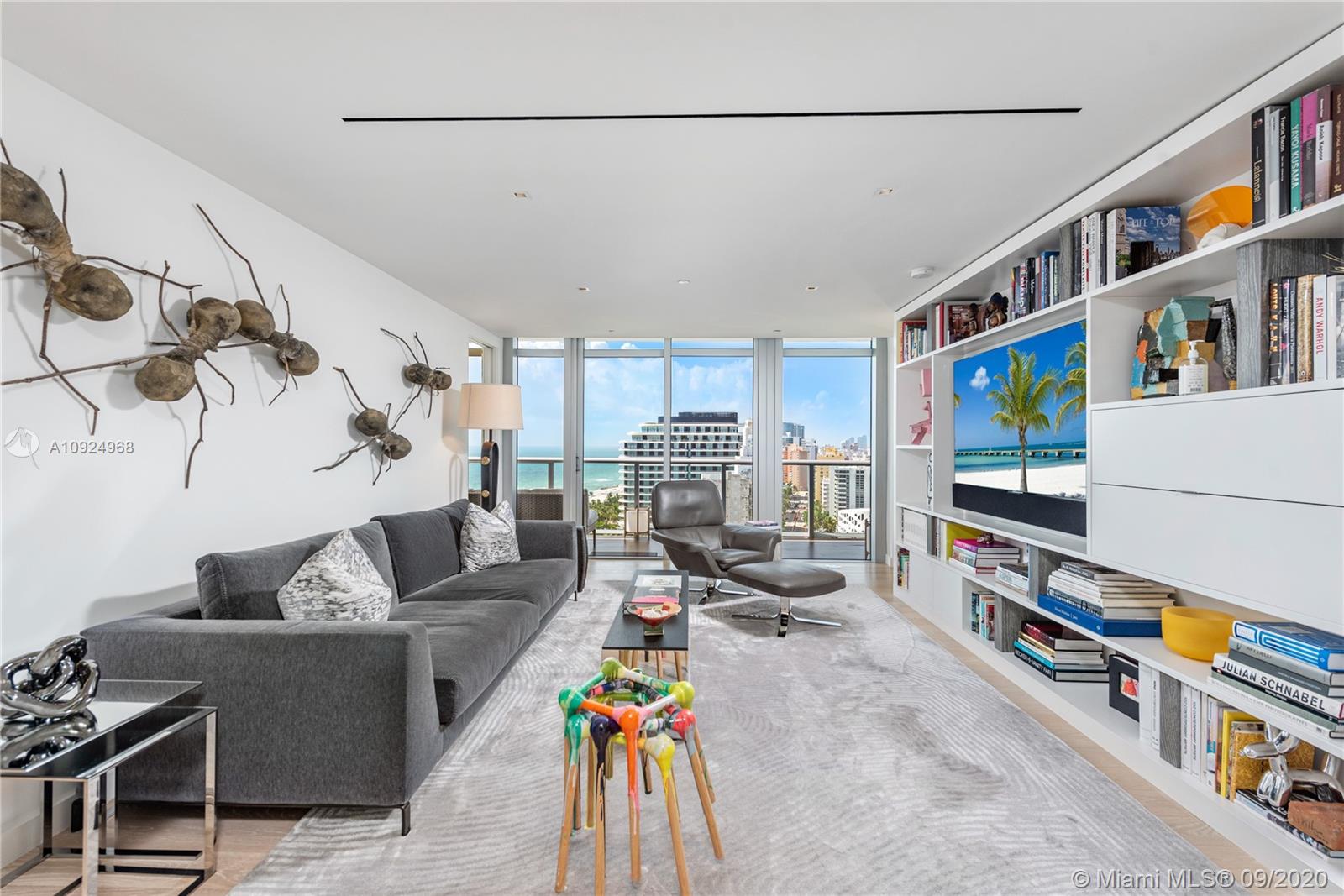 THE CARIBBEAN CONDO - Residential