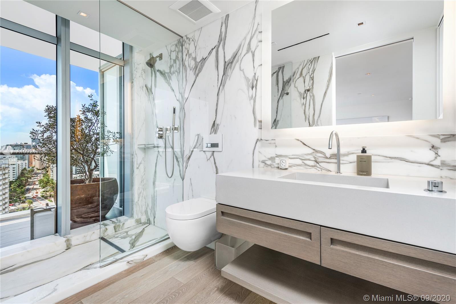 THE CARIBBEAN CONDO - Residential