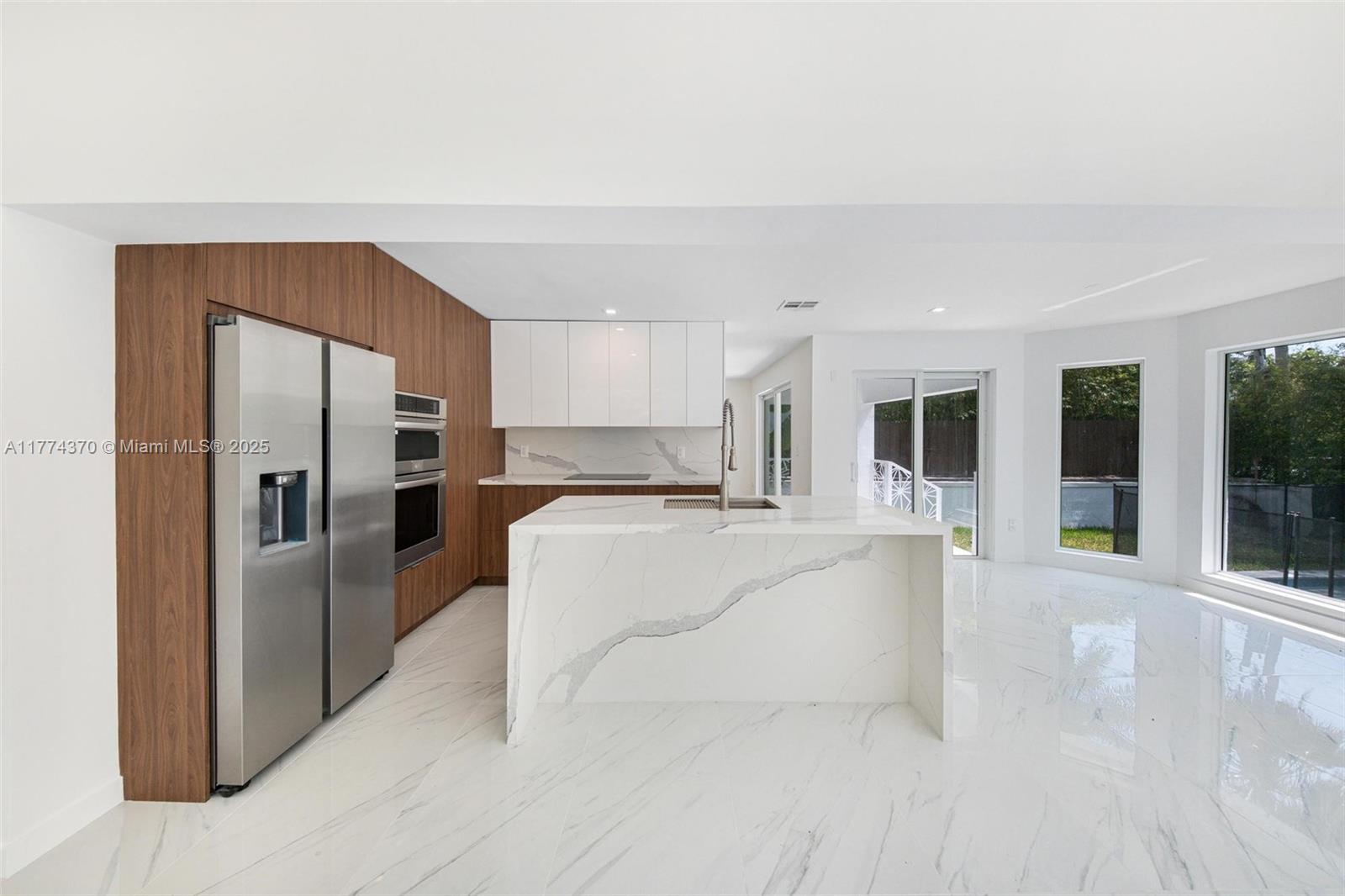 RIVIERA 1ST & 2ND ADDN AM - Residential Lease