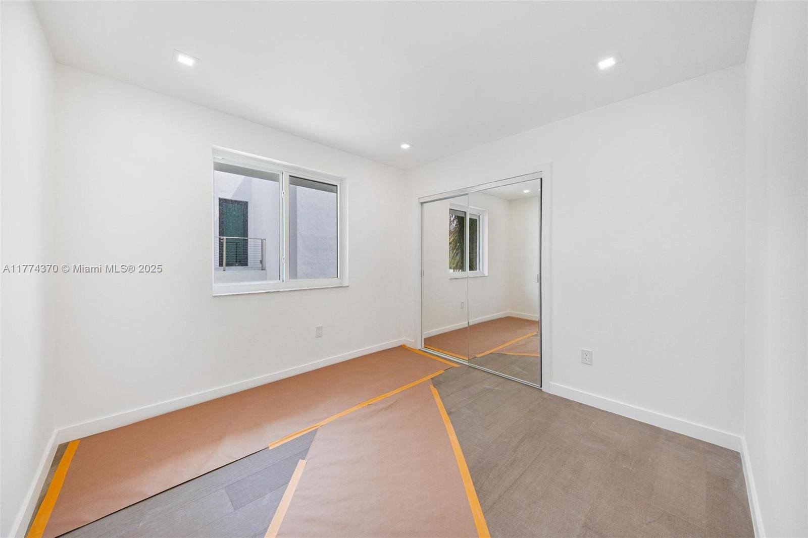 RIVIERA 1ST & 2ND ADDN AM - Residential Lease