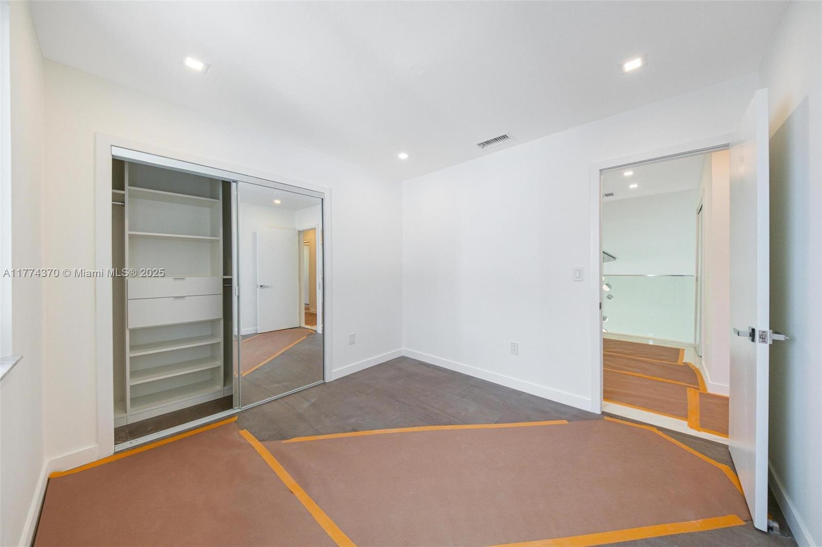 RIVIERA 1ST & 2ND ADDN AM - Residential Lease