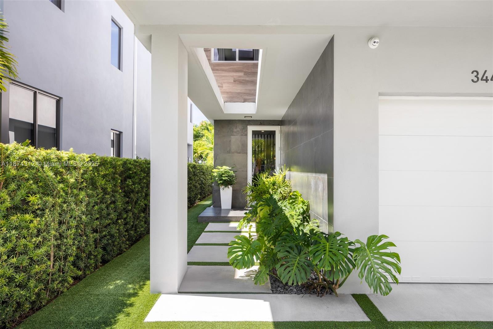 FROW HOMESTEAD - Residential