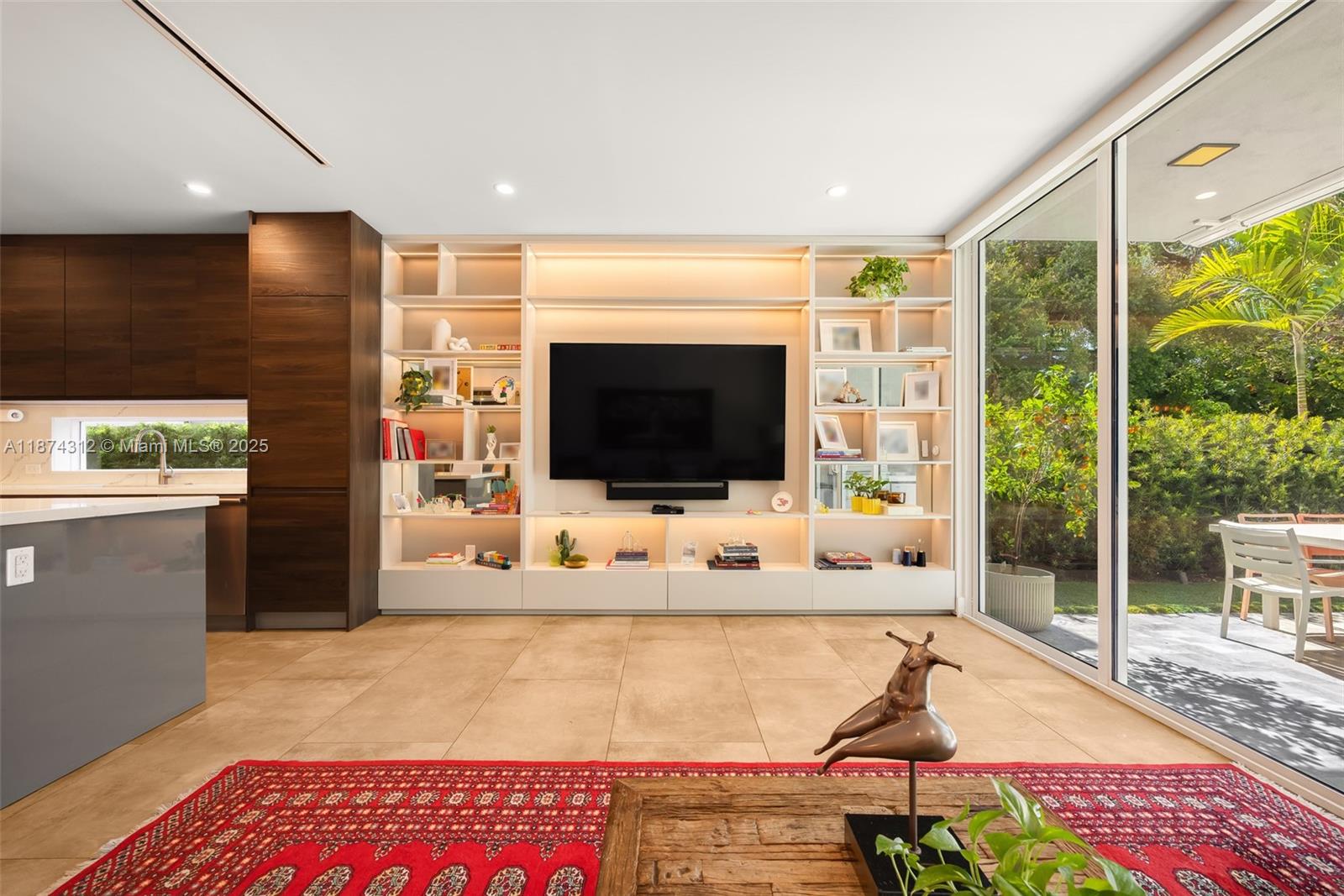 FROW HOMESTEAD - Residential