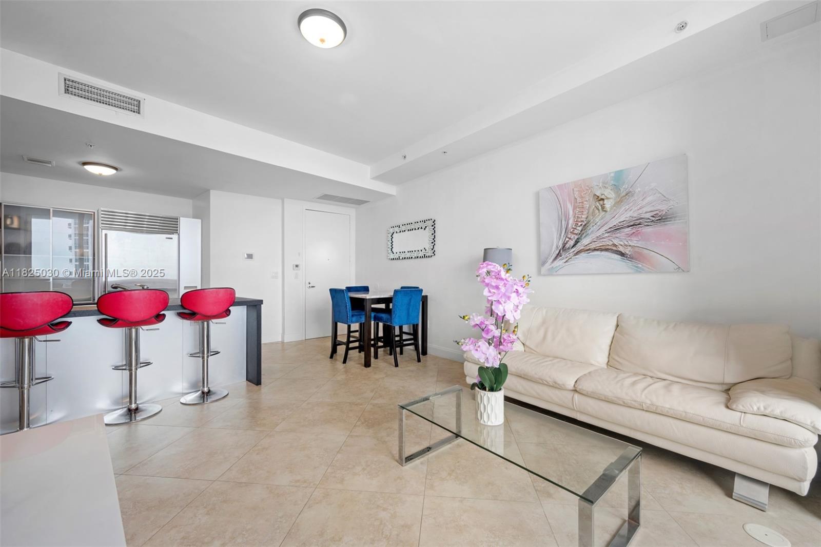 18201 Collins Ave 4705