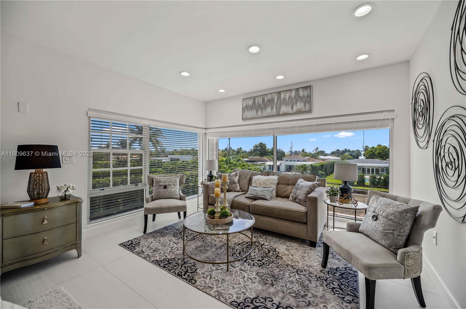 BISCAYNE POINT - Residential