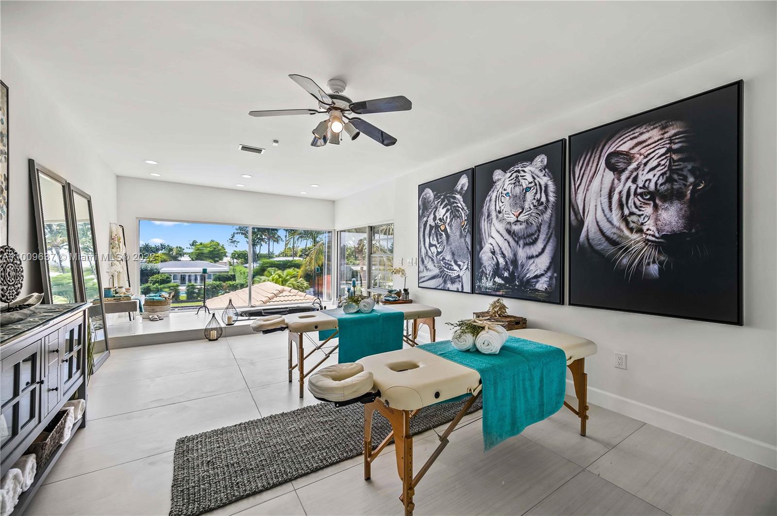 BISCAYNE POINT - Residential