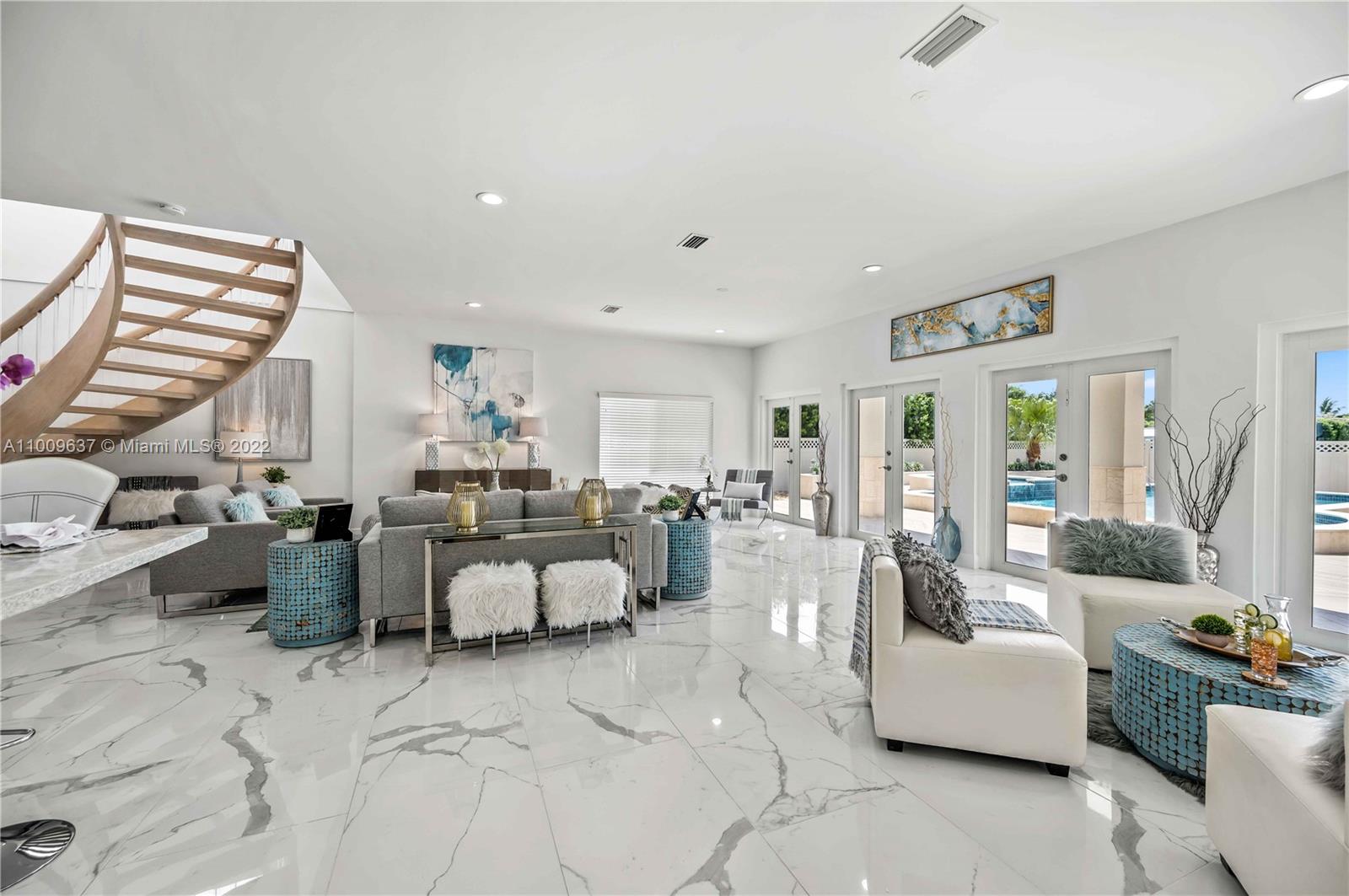 BISCAYNE POINT - Residential