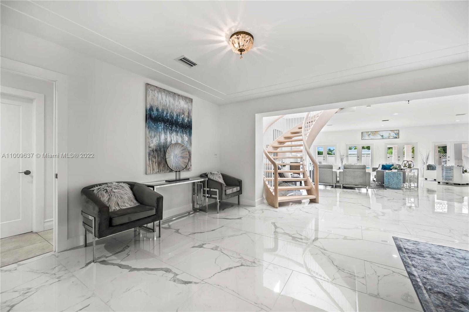 BISCAYNE POINT - Residential