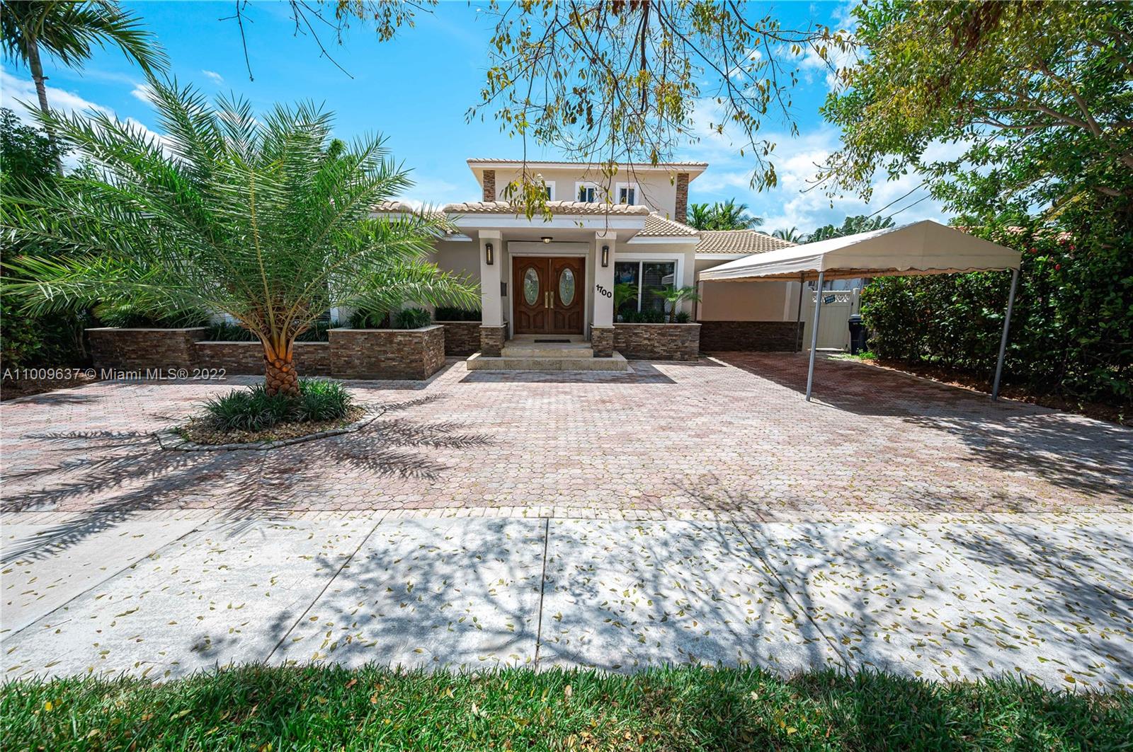 BISCAYNE POINT - Residential