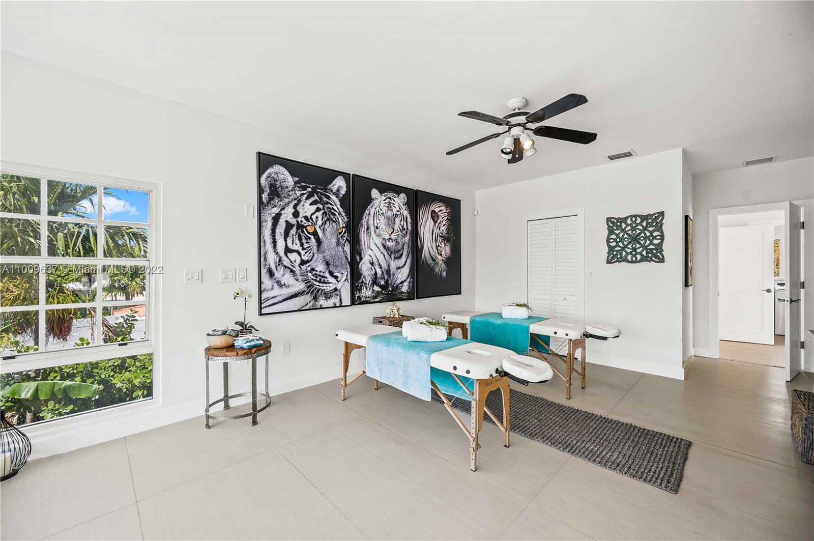 BISCAYNE POINT - Residential