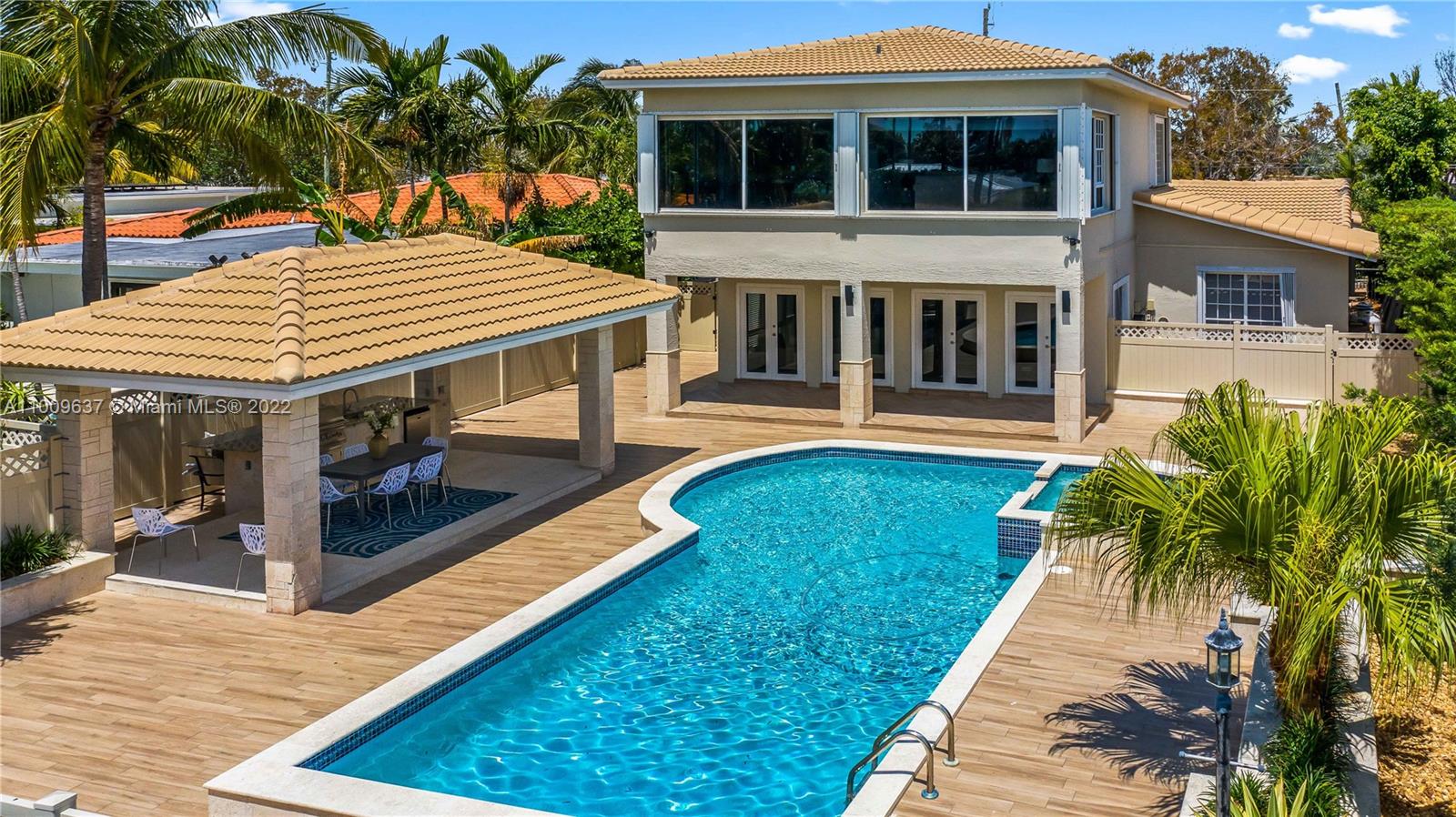 BISCAYNE POINT - Residential