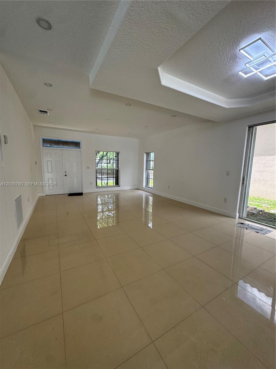 SILVER LAKES WEST AMEND - Residential Lease