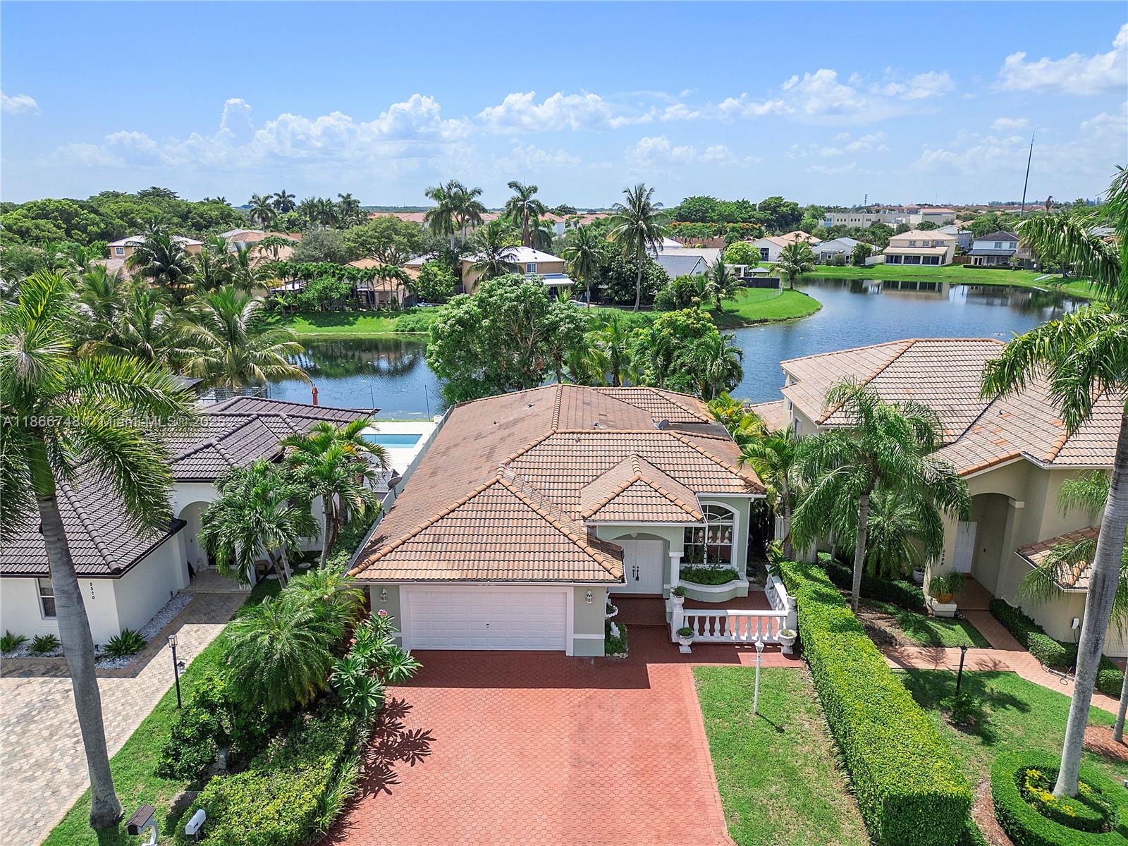 FOREST LAKES HOMES - Residential