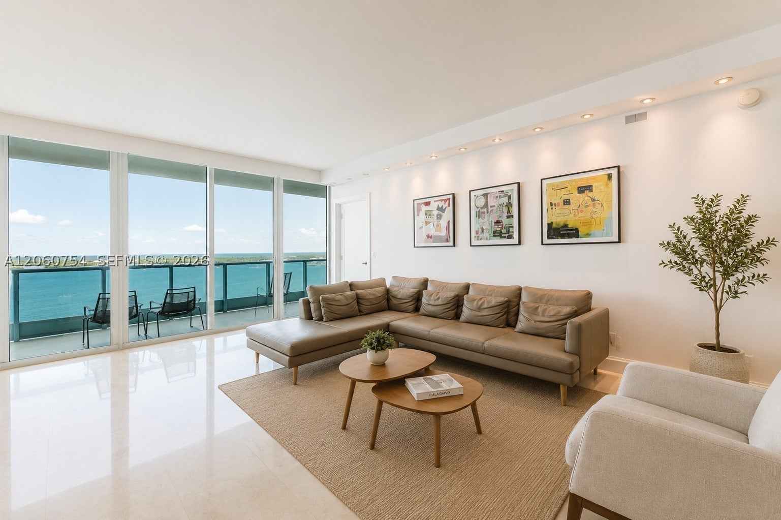 1331 Brickell Bay Dr 2805