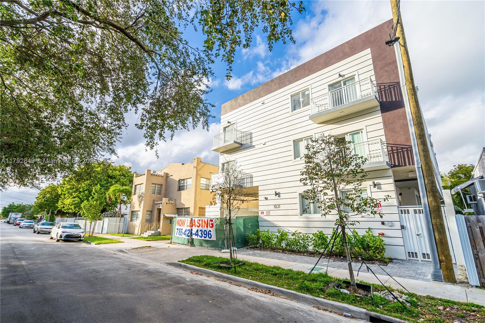 1021 NW 1st St 301