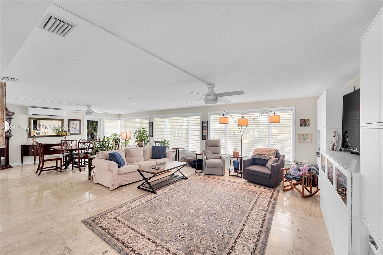 PALM CLUB CO-OP - Residential