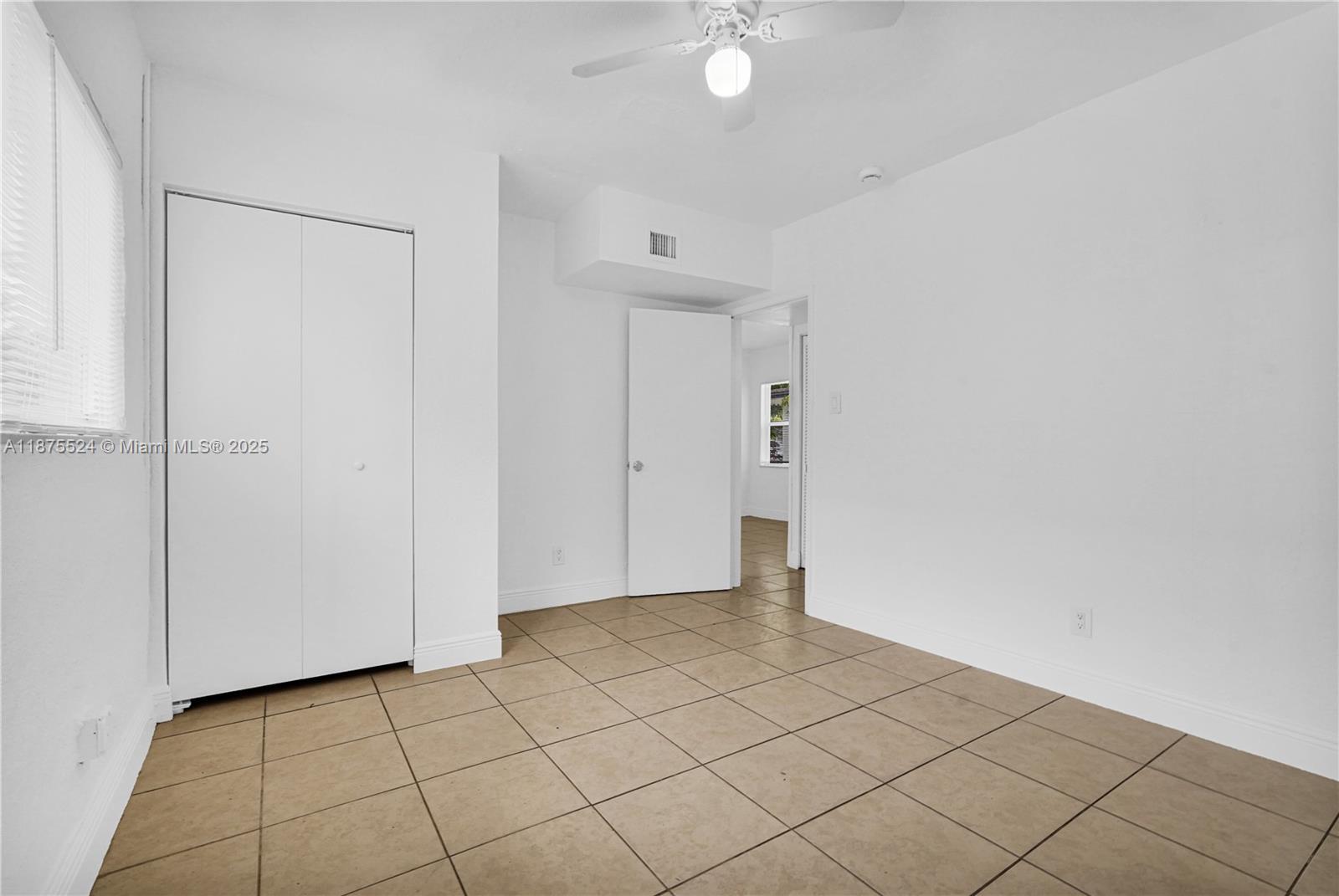 FLORAL HEIGHTS - Residential Lease