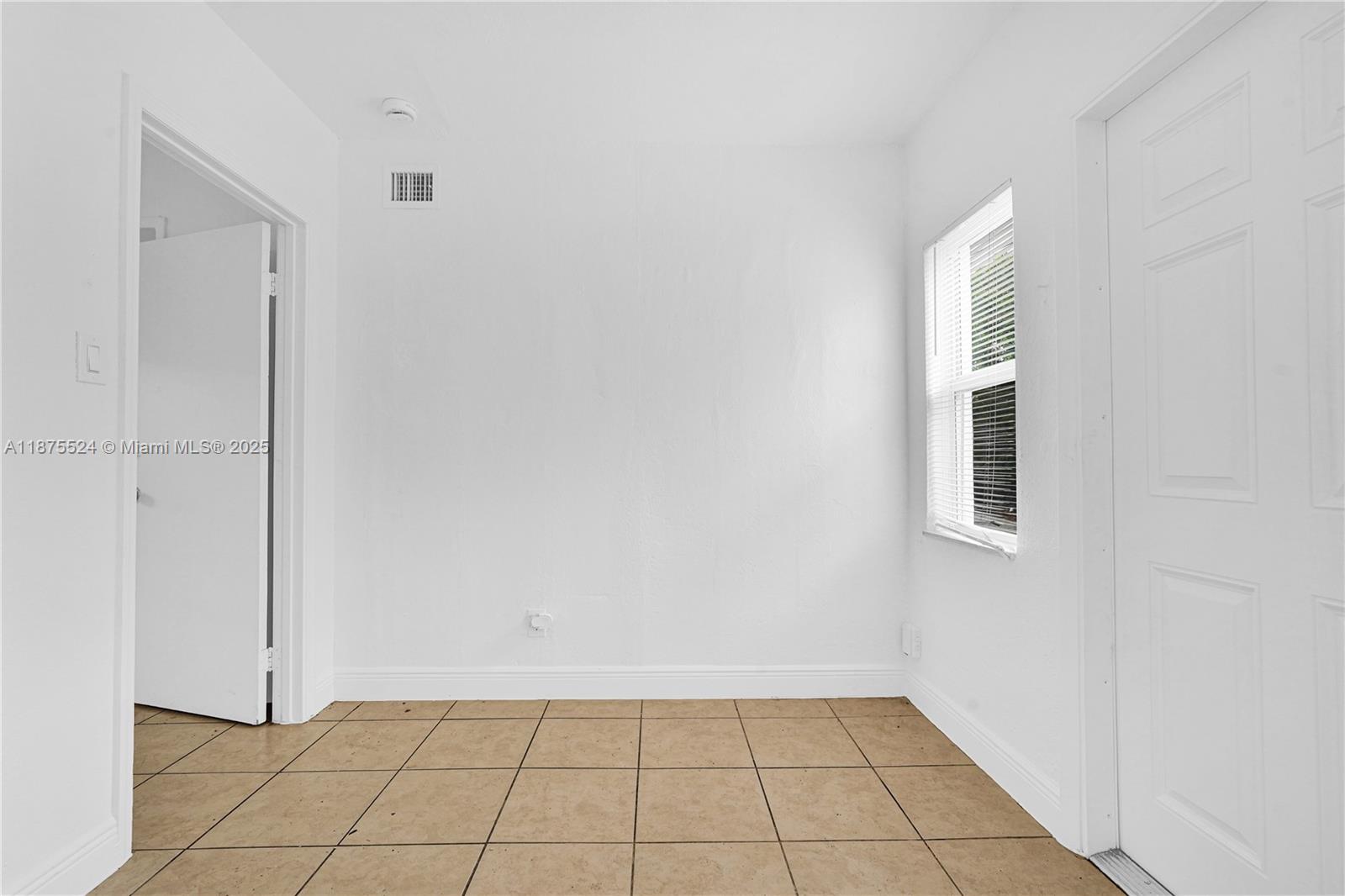 FLORAL HEIGHTS - Residential Lease