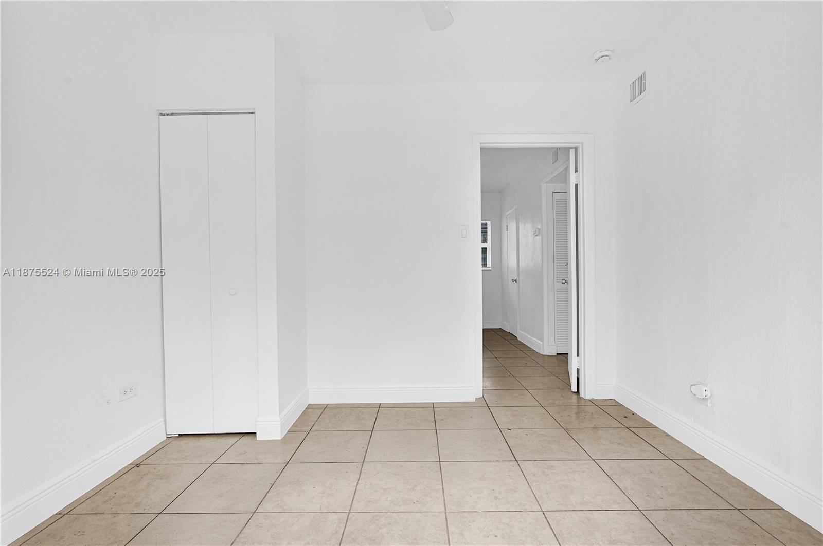 FLORAL HEIGHTS - Residential Lease