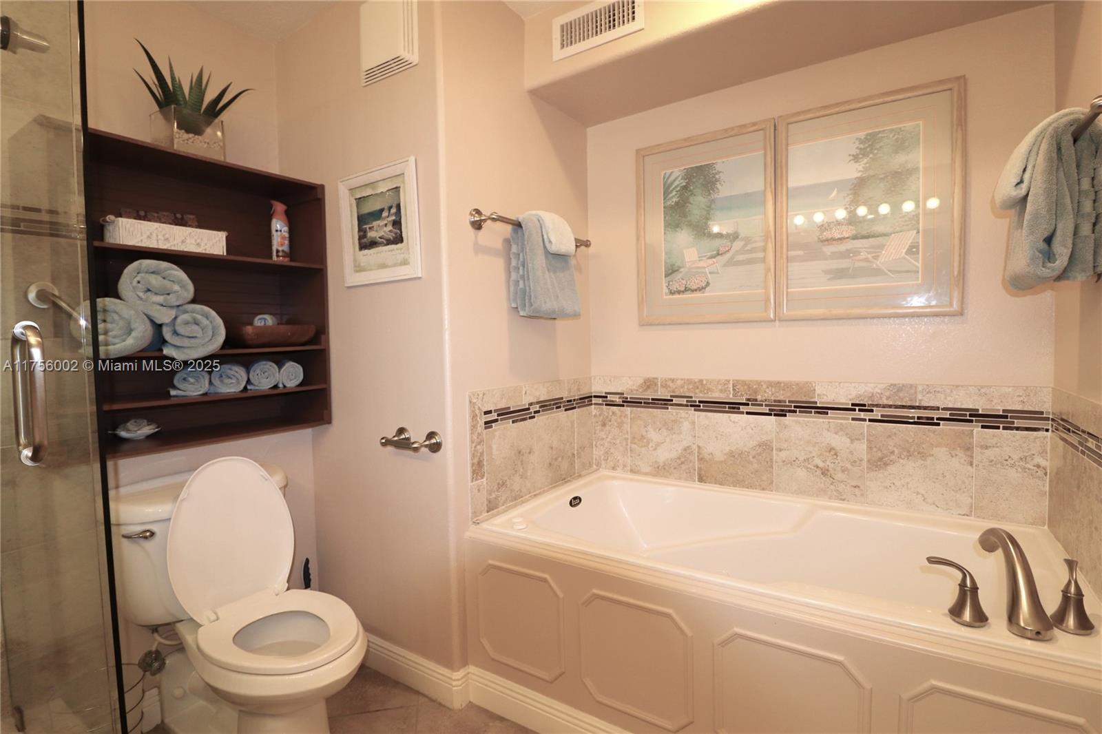 BOUGANVILLEA VILLAS CONDO - Residential