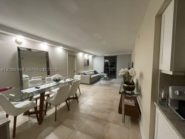 3625 N Country Club Dr 704