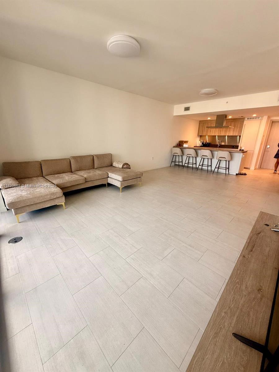 BRICKELL FLATIRON CONDO - Residential