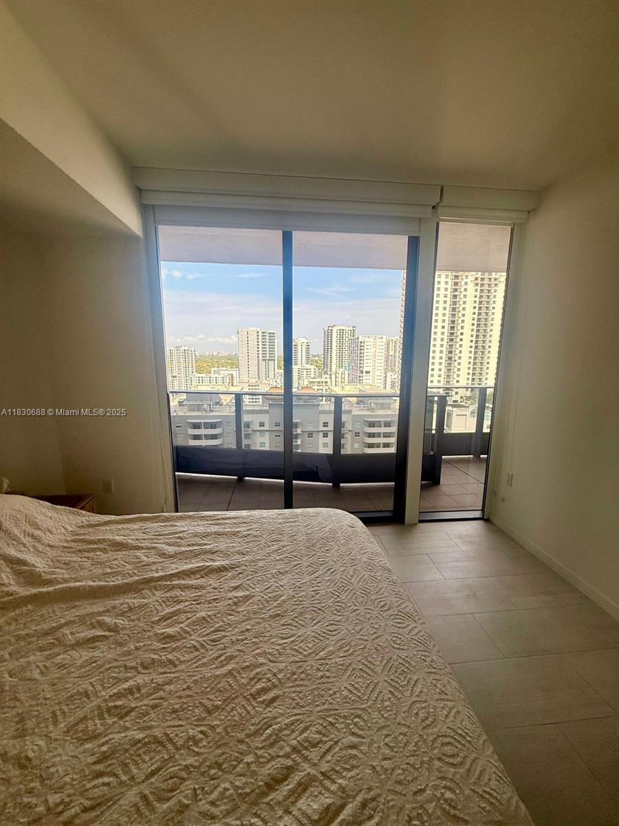 BRICKELL FLATIRON CONDO - Residential