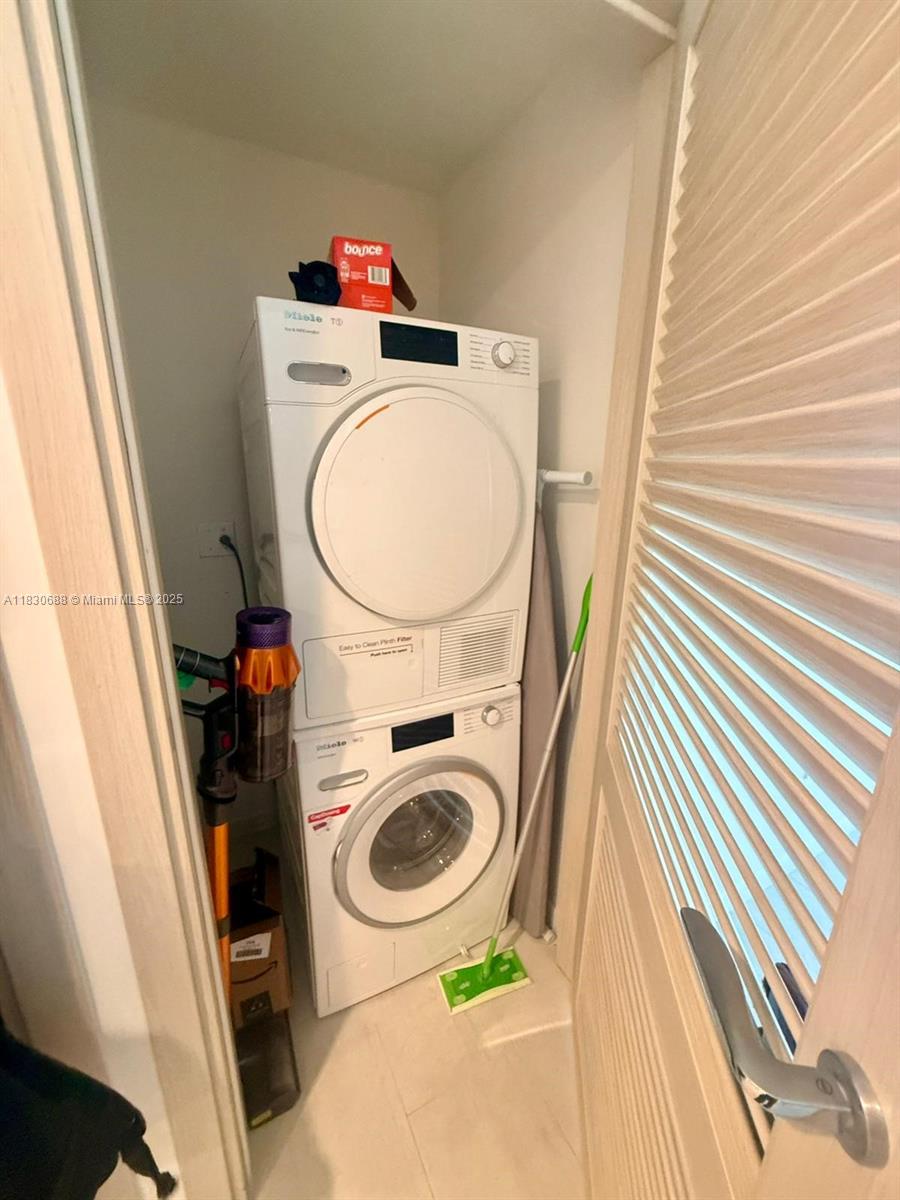 BRICKELL FLATIRON CONDO - Residential