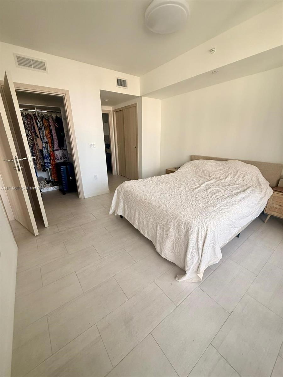 BRICKELL FLATIRON CONDO - Residential