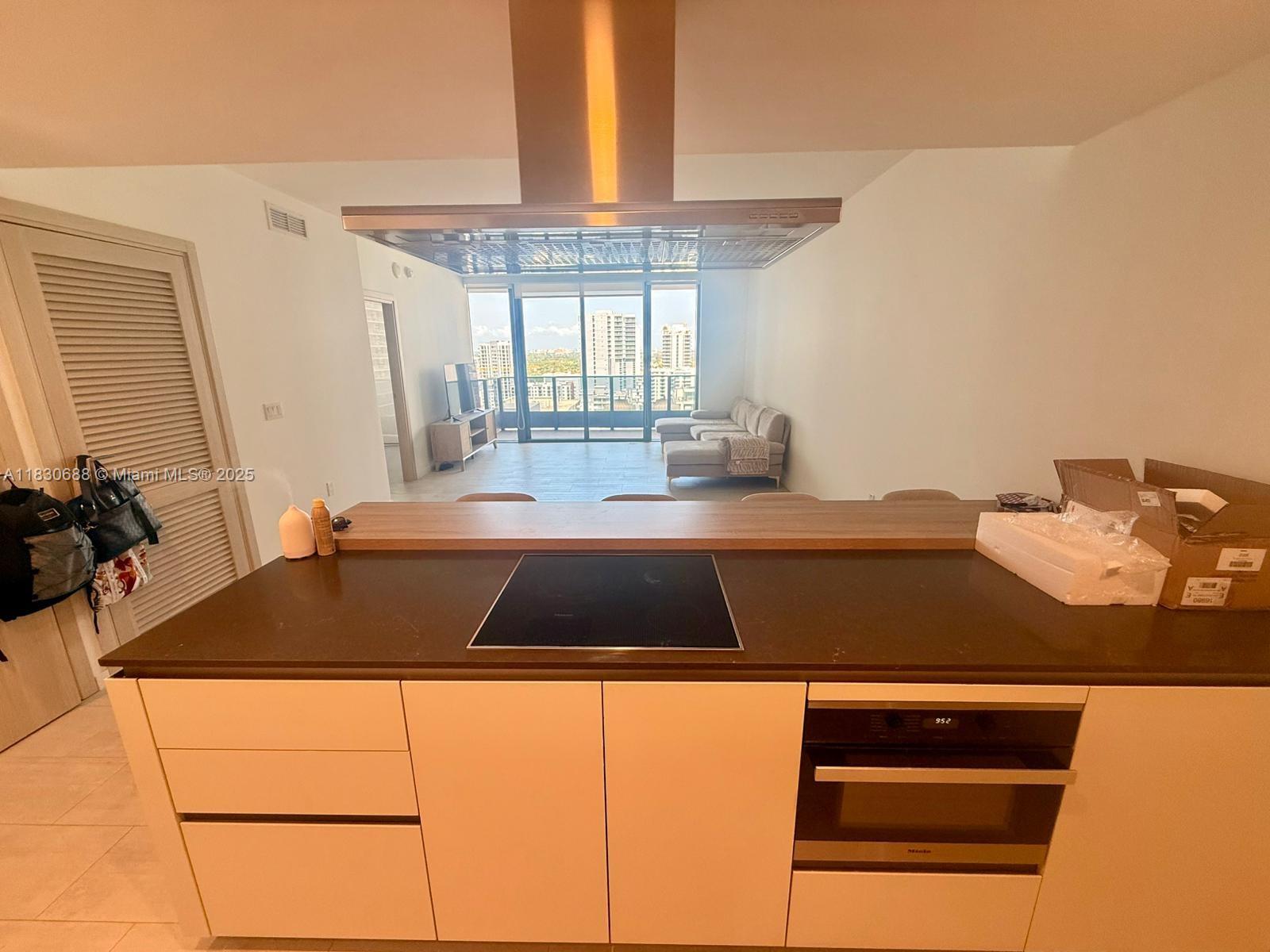 BRICKELL FLATIRON CONDO - Residential