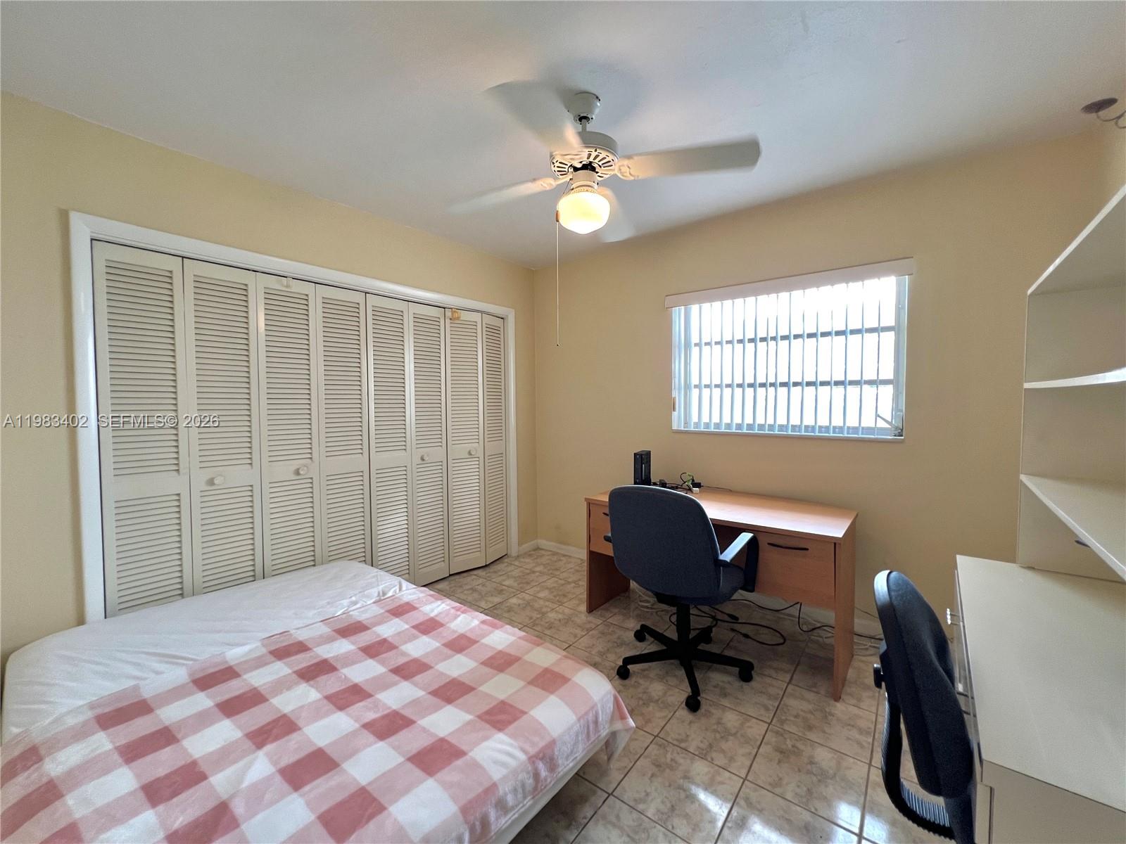 CORAL GABLES GRANADA SEC - Residential