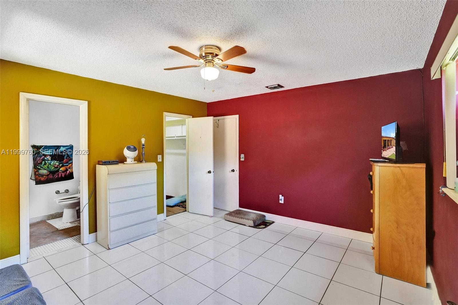 KENDALE LAKES WEST TOWNHO - Residential