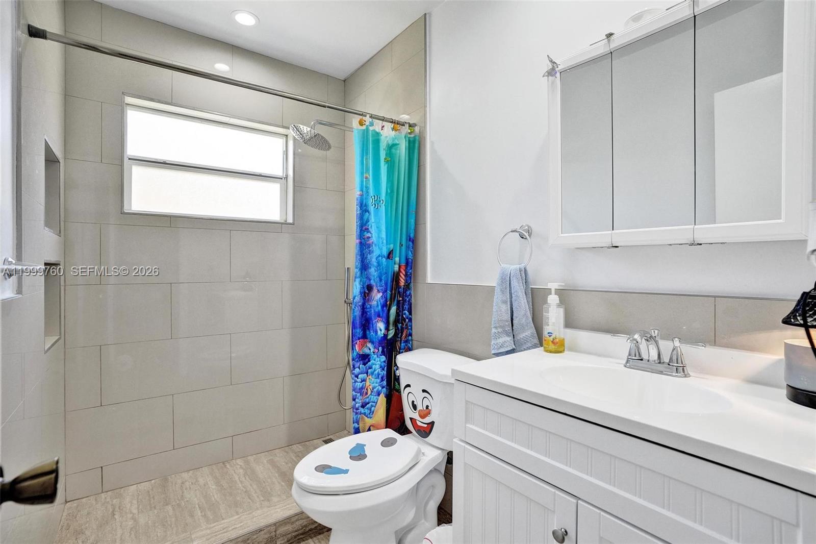 KENDALE LAKES WEST TOWNHO - Residential