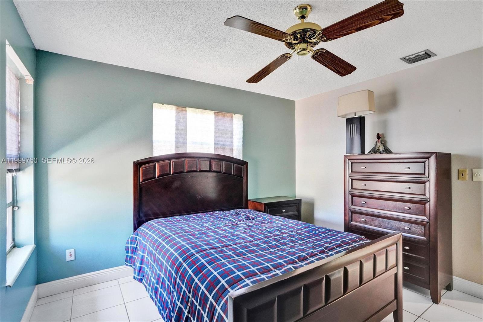 KENDALE LAKES WEST TOWNHO - Residential