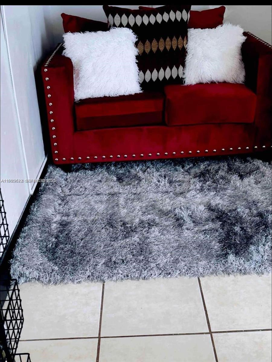 ARCH CREEKS ESTATES - Residential Income