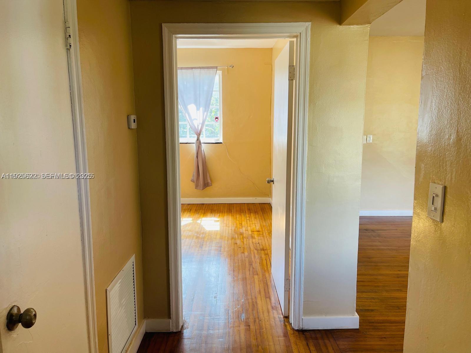 ARCH CREEKS ESTATES - Residential Income