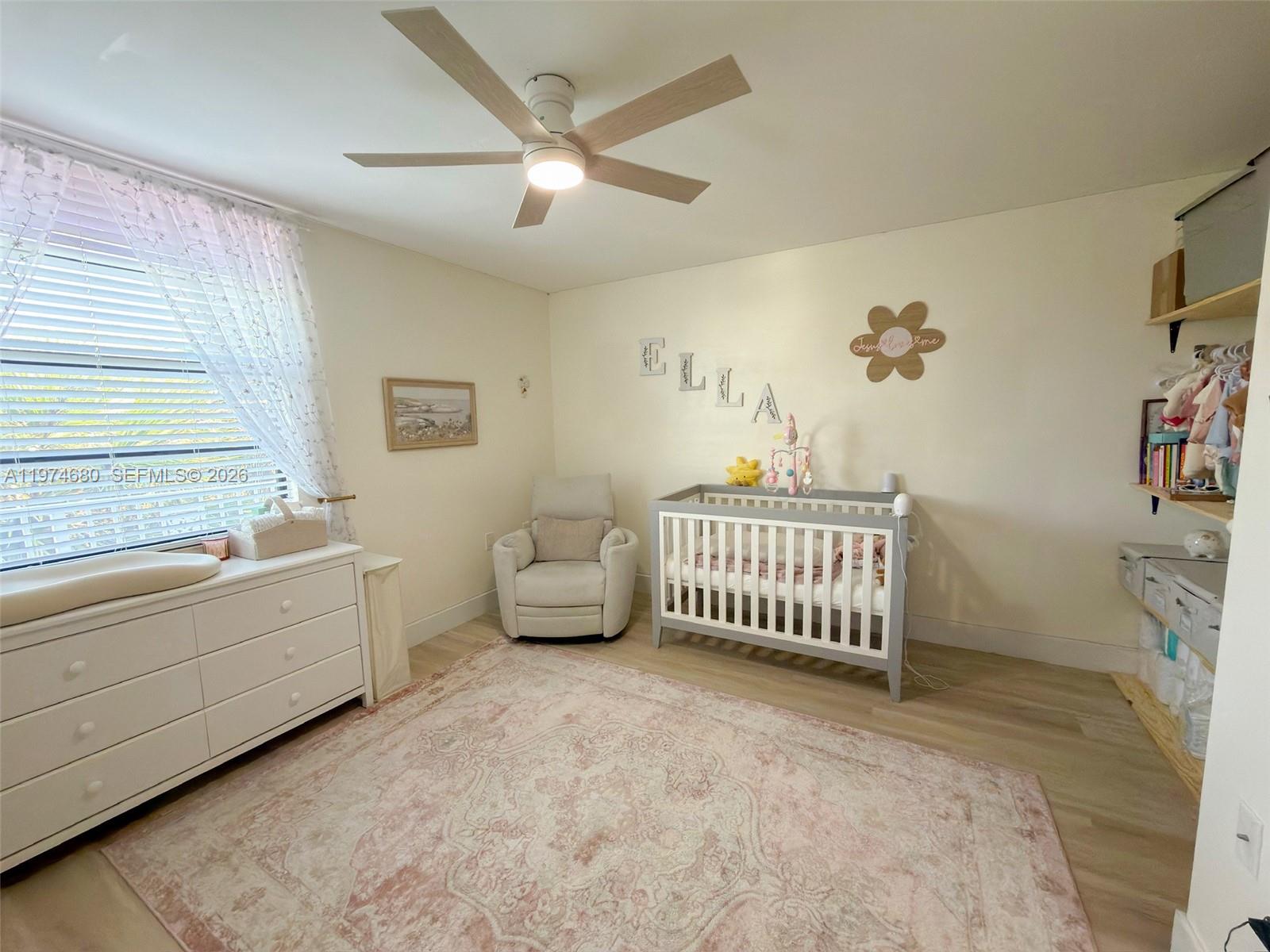 CONDO 24 OF WHITEHALL CON - Residential