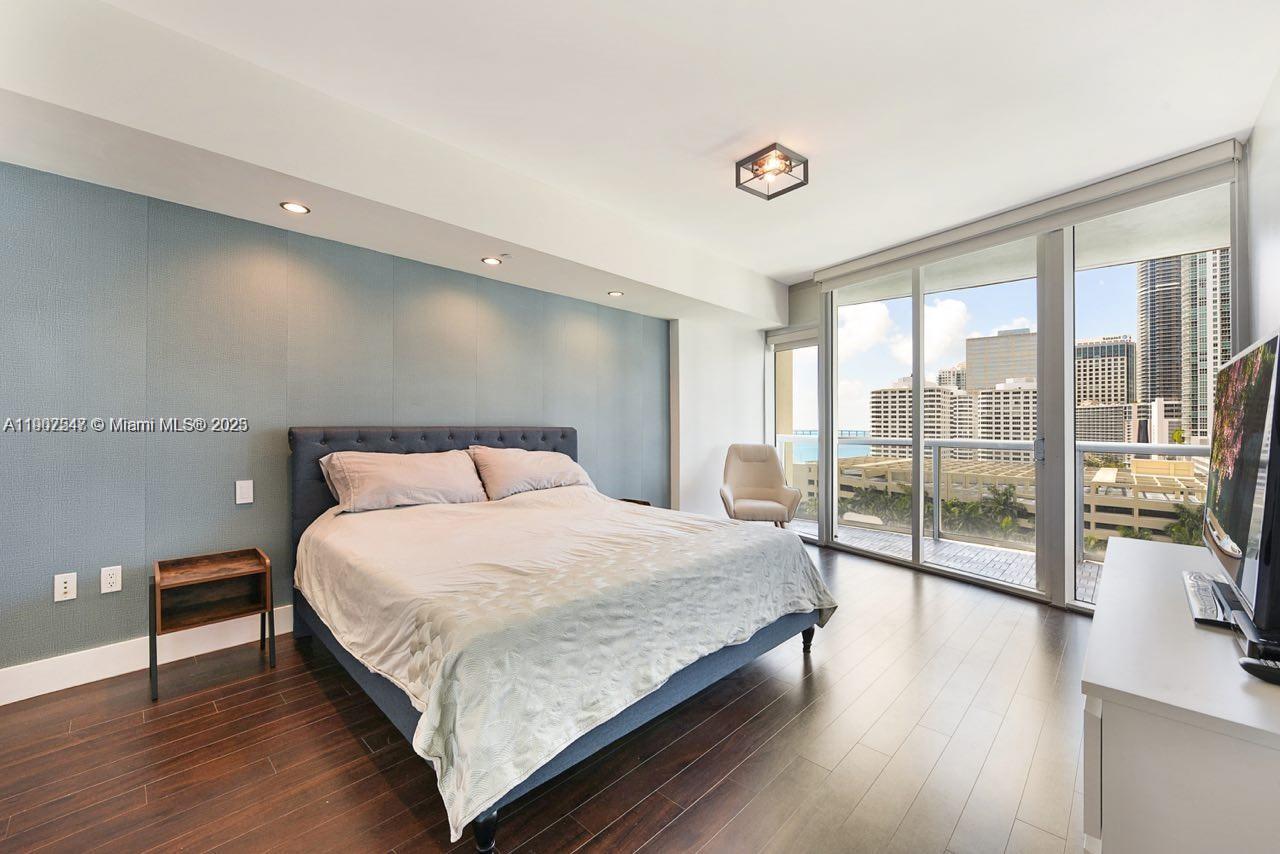 ICON BRICKELL NO TWO - Residential Lease