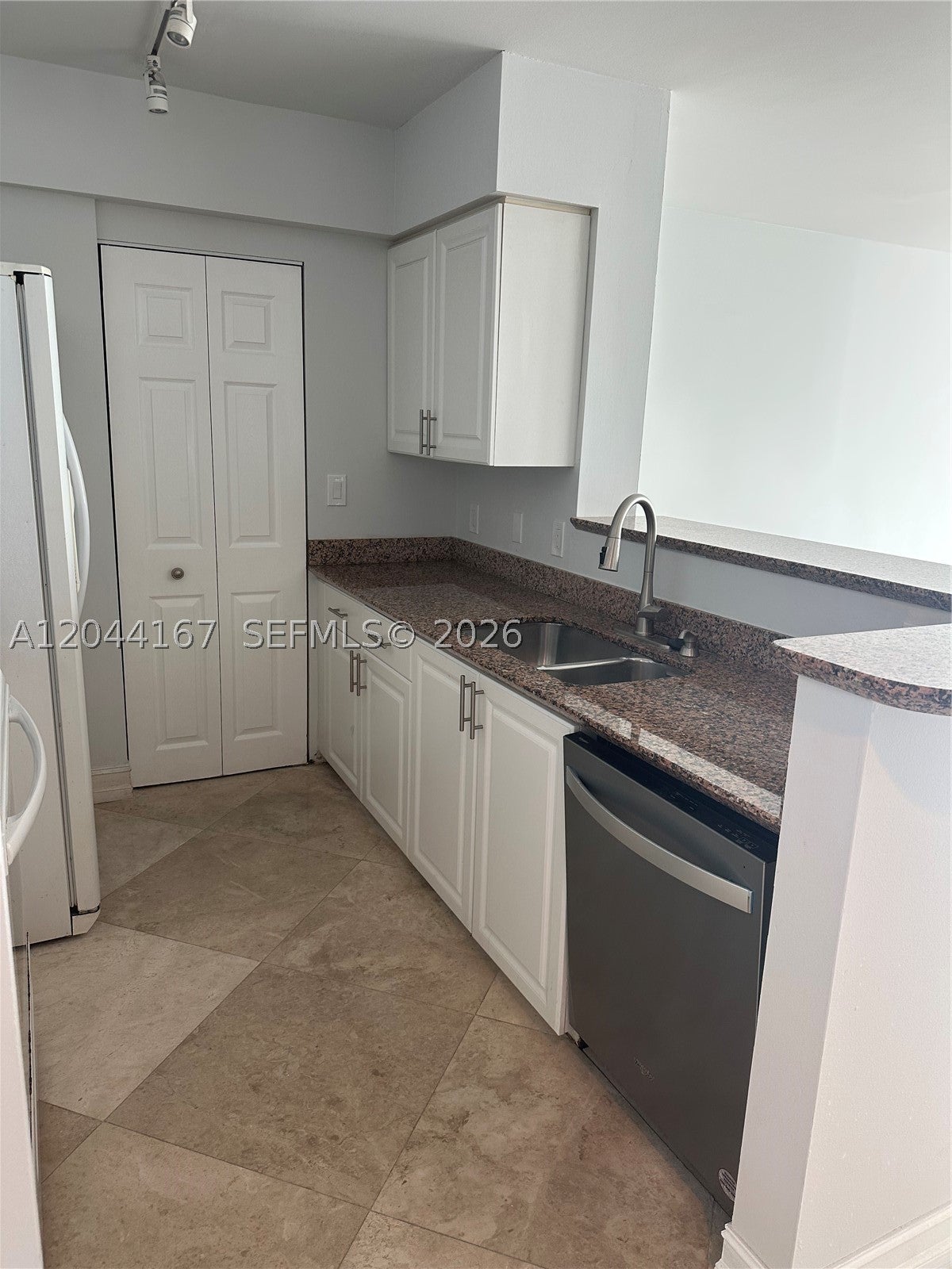 1155 Brickell Bay Dr 3107