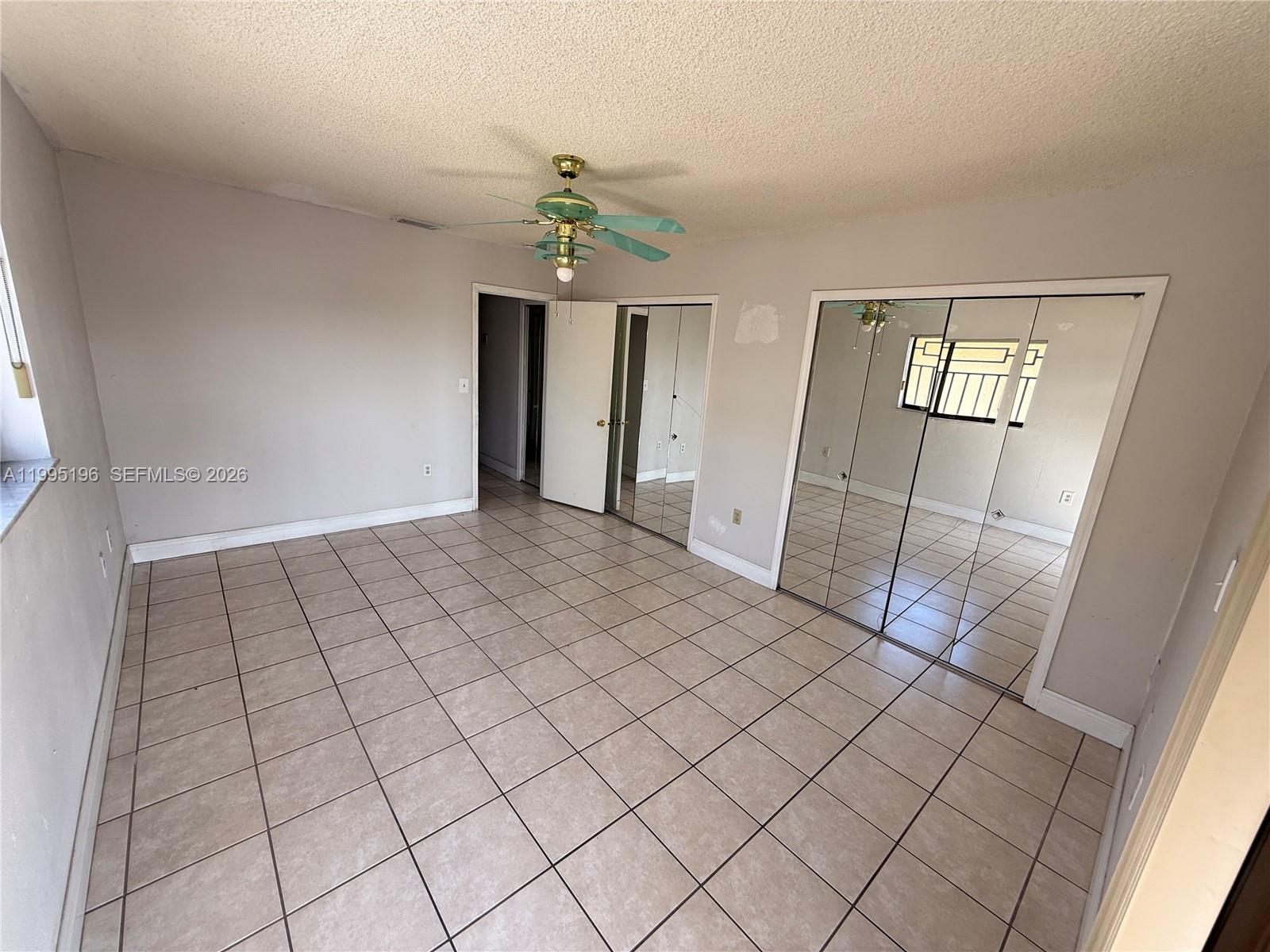 ESPANA VILLAS CONDO - Residential