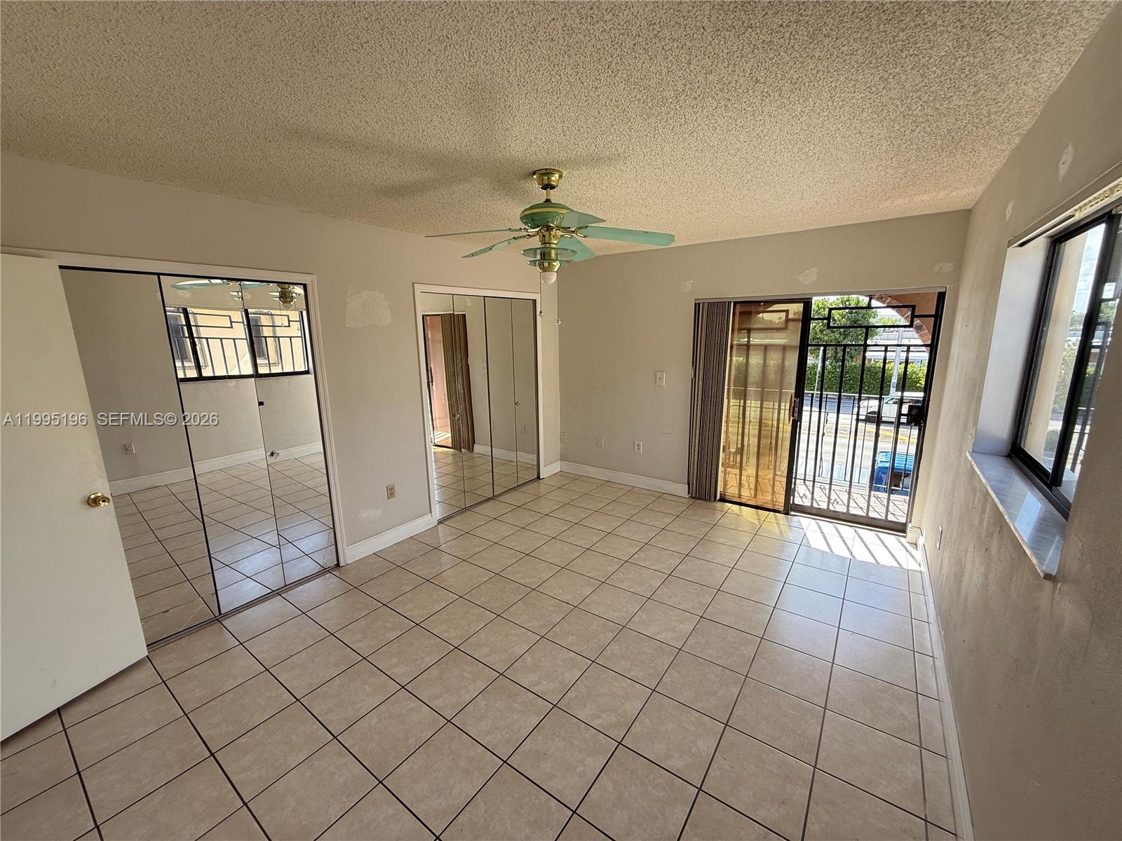 ESPANA VILLAS CONDO - Residential