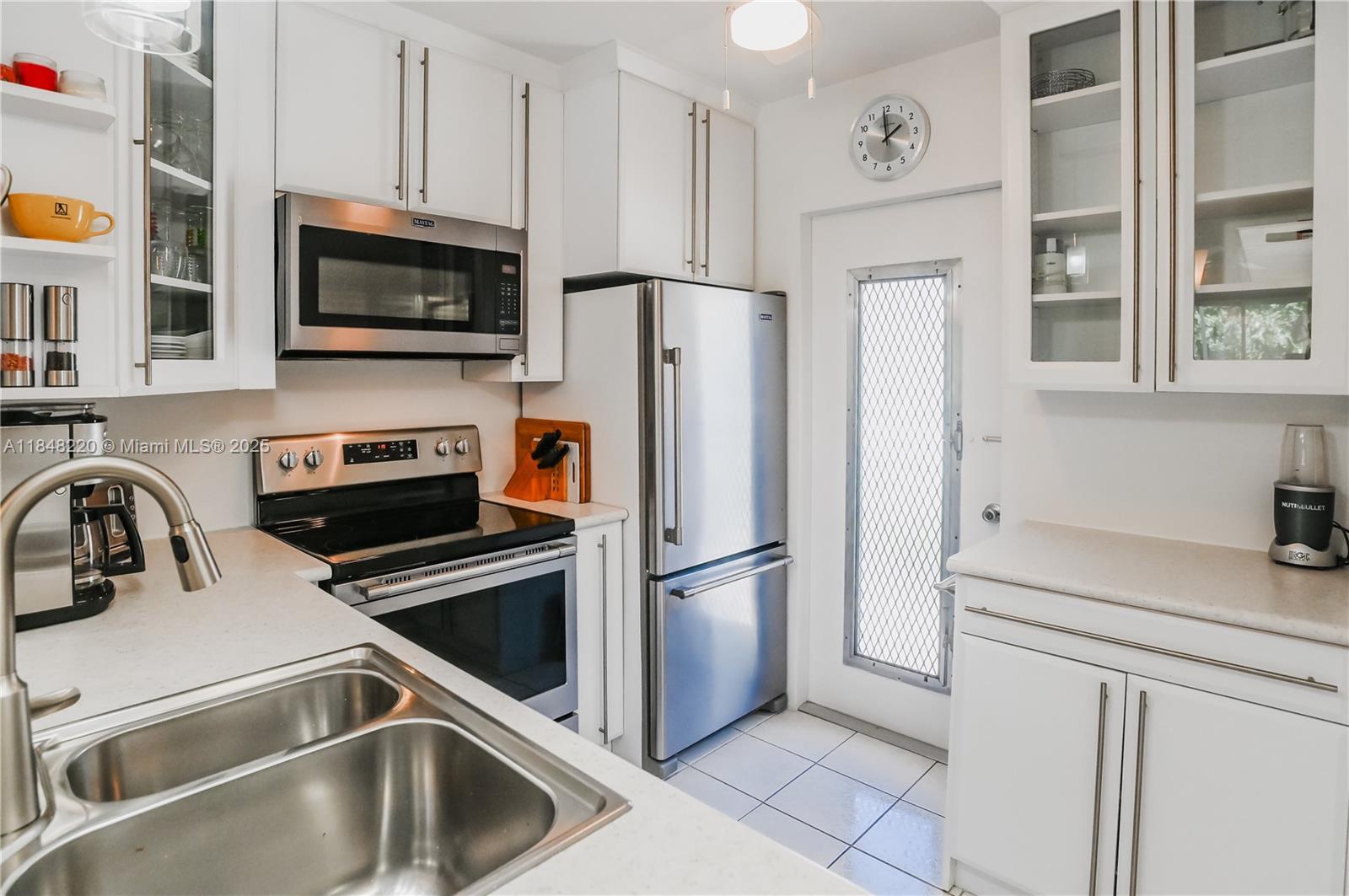 BRADLEY HALL CONDO - Residential