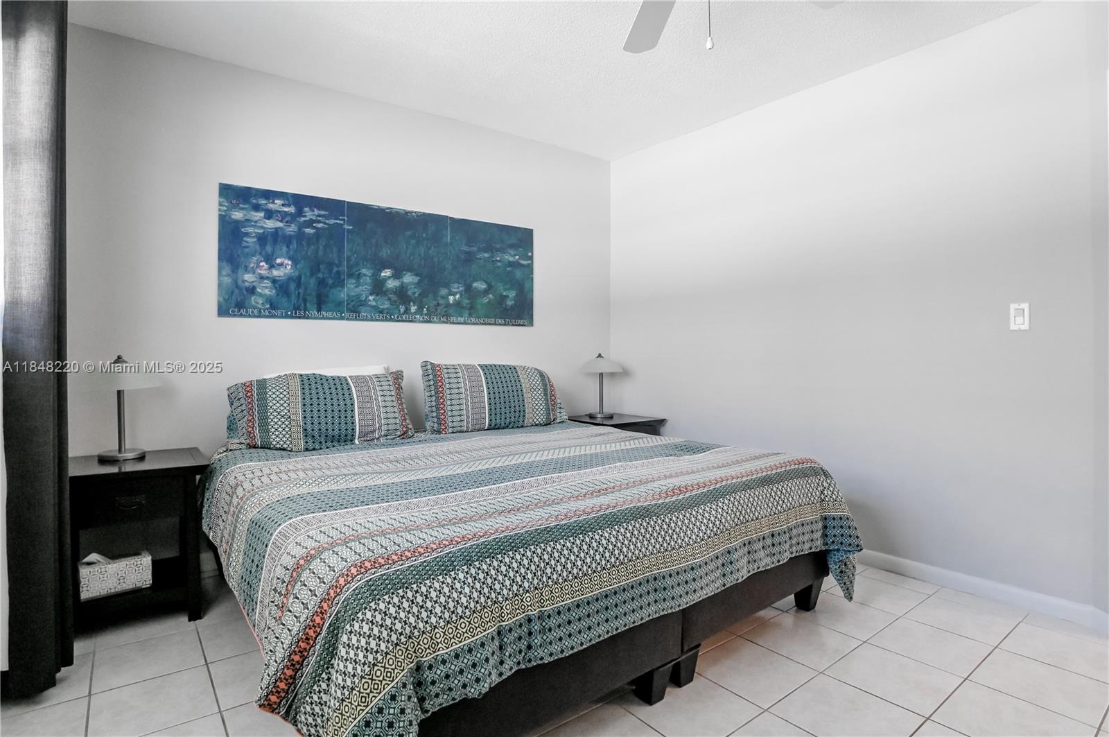 BRADLEY HALL CONDO - Residential