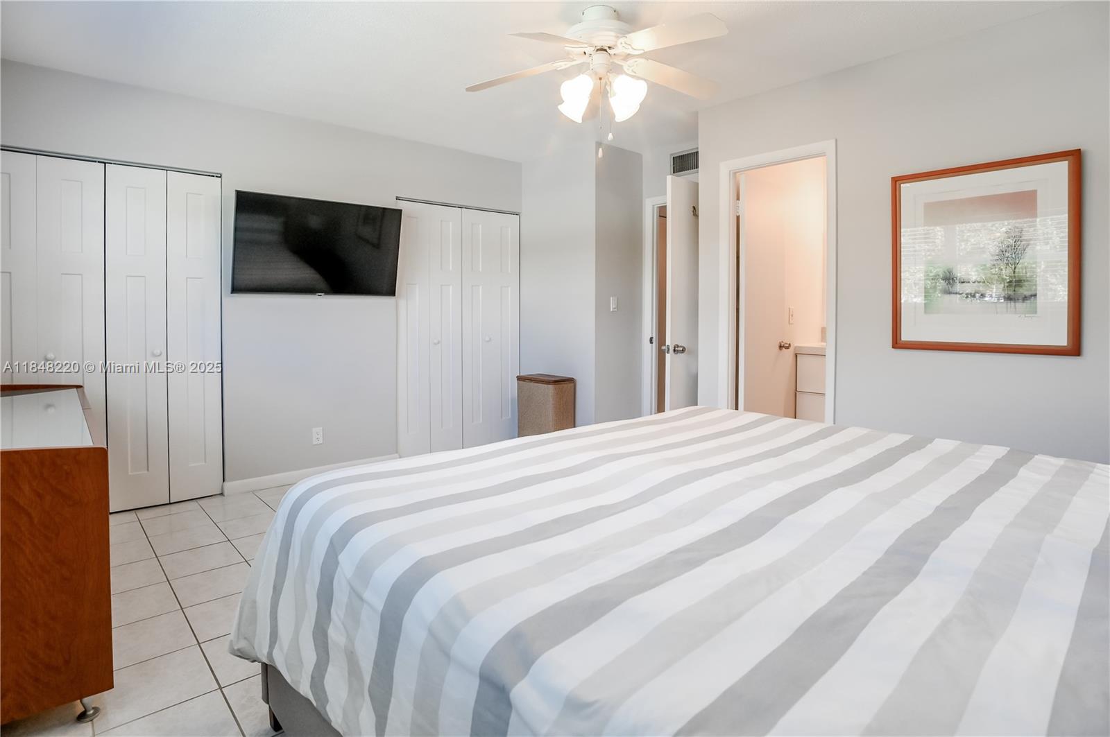 BRADLEY HALL CONDO - Residential