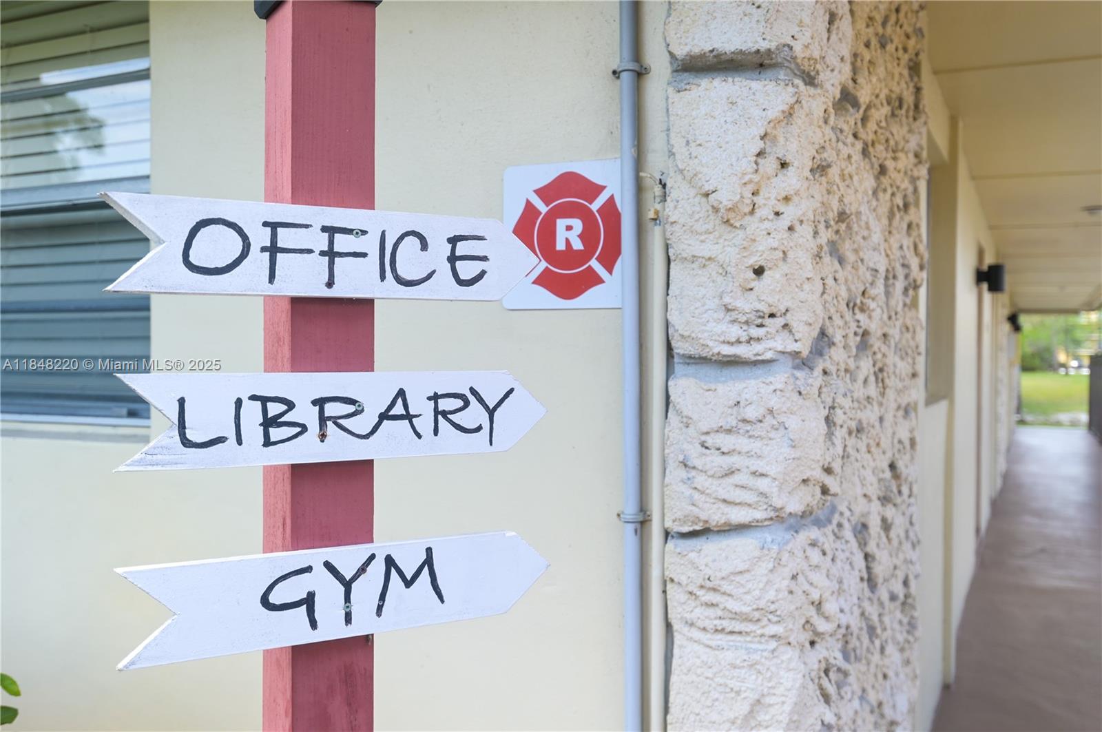 BRADLEY HALL CONDO - Residential