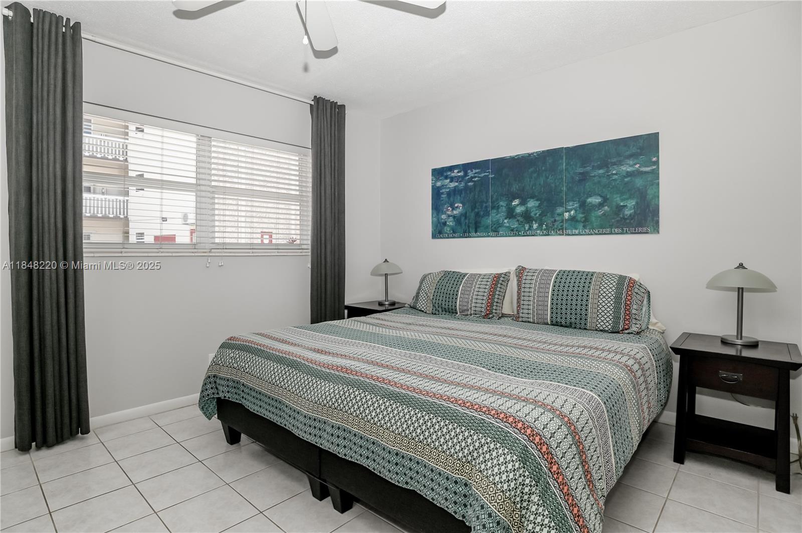 BRADLEY HALL CONDO - Residential