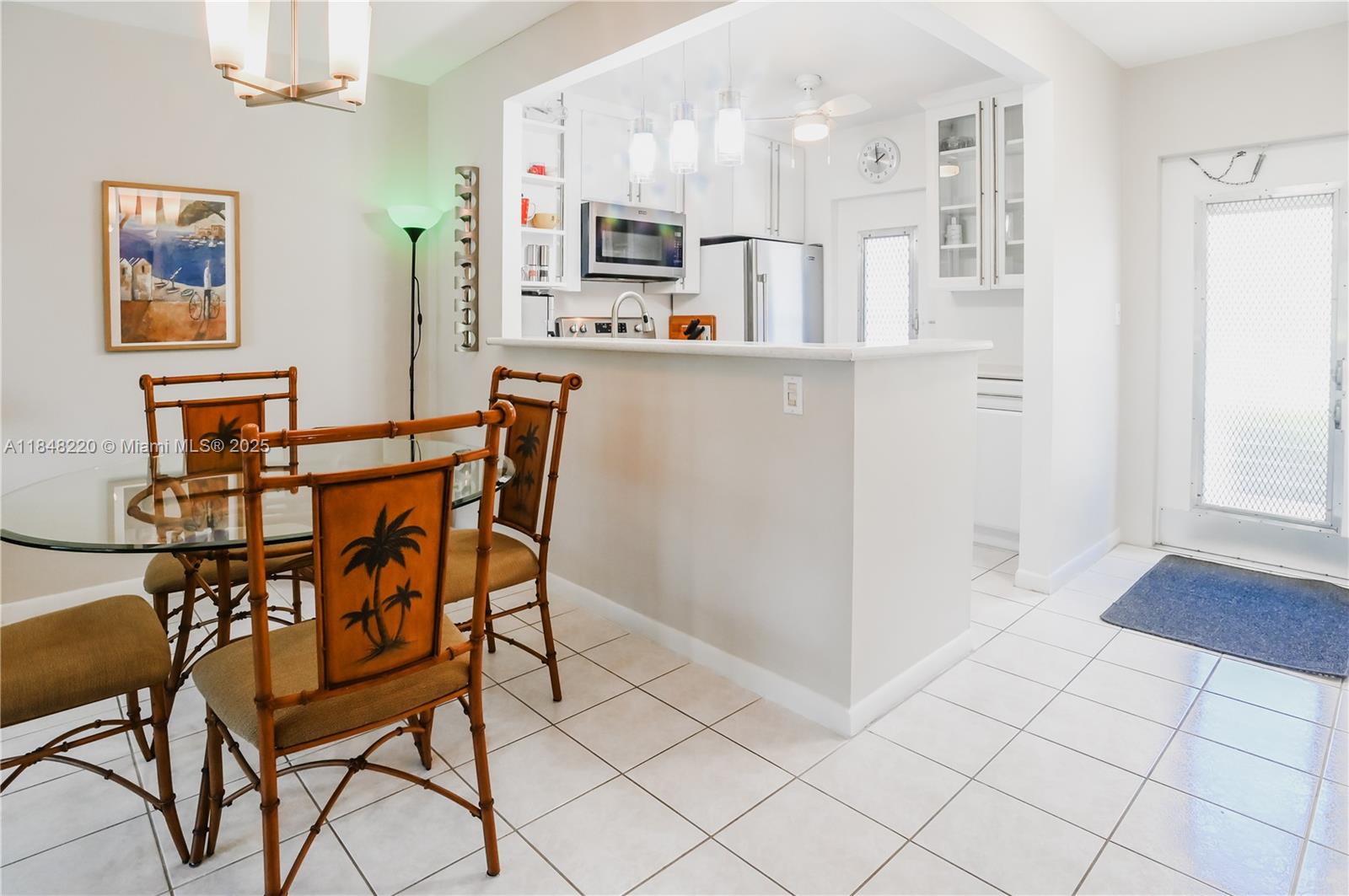 BRADLEY HALL CONDO - Residential